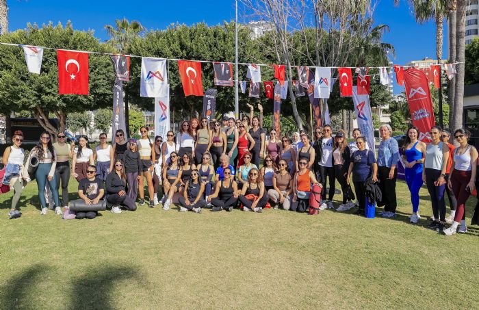 Bahar enerjisi sahile ta�t�