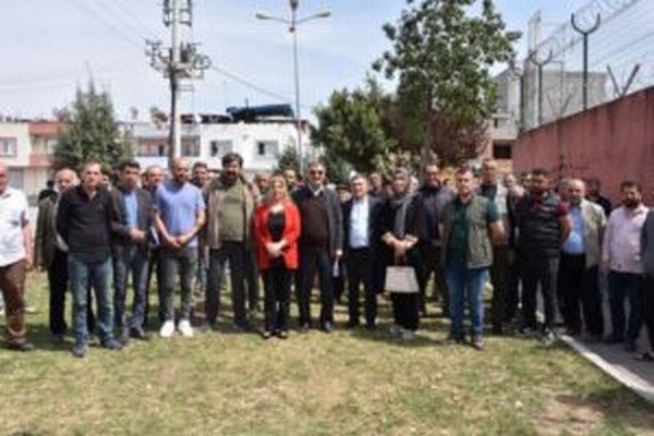 Mersin`de bir mahalle yok oluyor