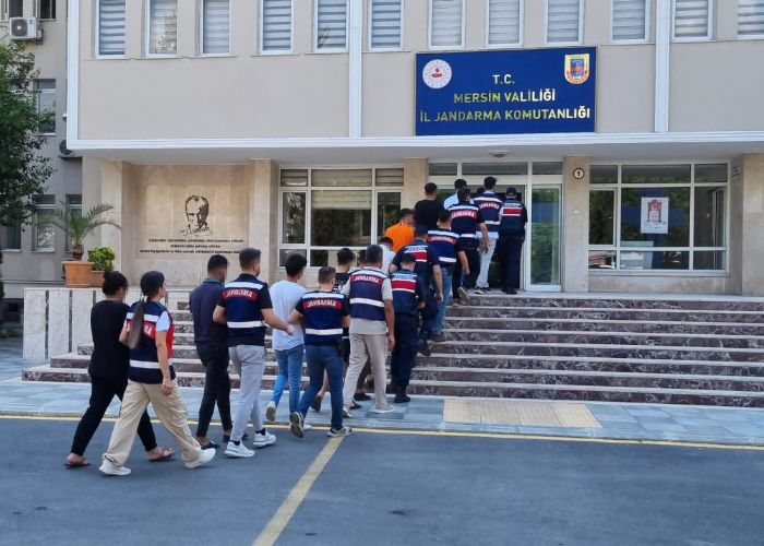 Mersin’de dolandrclara operasyon: 6 tutuklama