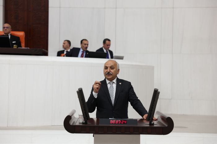 Diner: Esnafn borcu da olmuken, neyi bekliyorsunuz?
