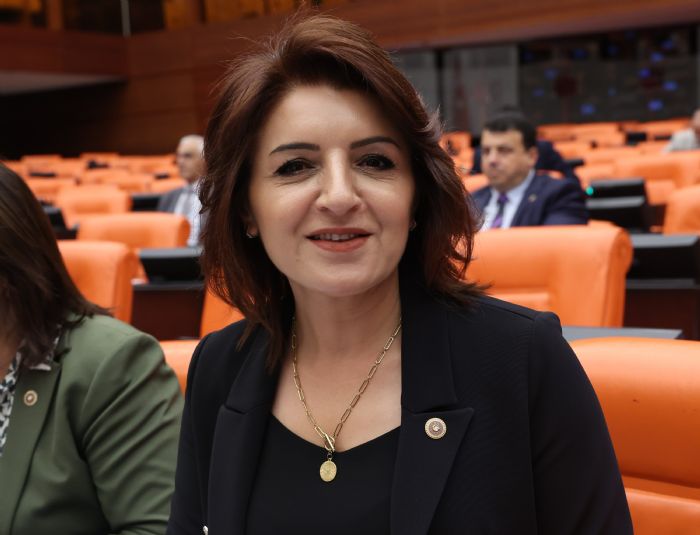 CHPli K: emeli-Taucu otoyolunu ile yolu olmaktan karn artk  