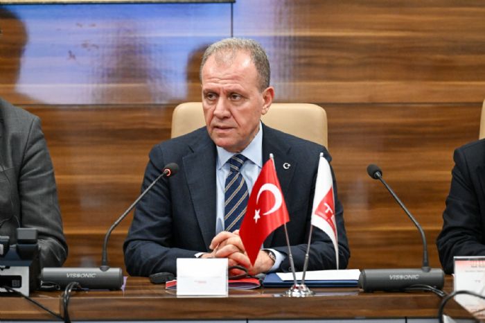 Se�er: �Ba�kanlar�m�z tutuksuz yarg�lans�n�     