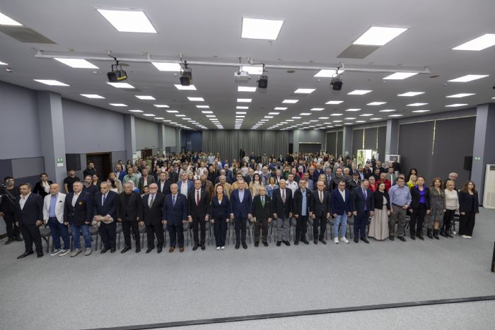 Konferansta, Temiz Deniz ars 