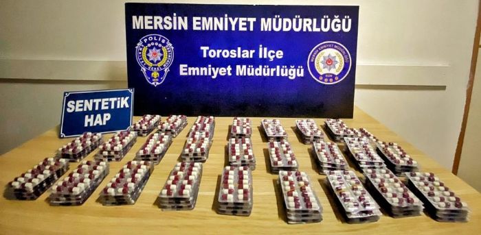 Mersin’de bin 412 sentetik ecza maddesi ele geirildi