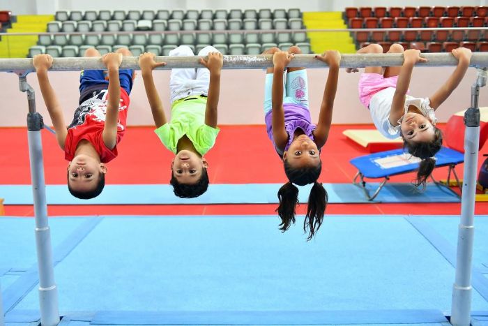 Mersin’de cretsiz cimnastik kurslarnda gelecein sporcular yetiiyor