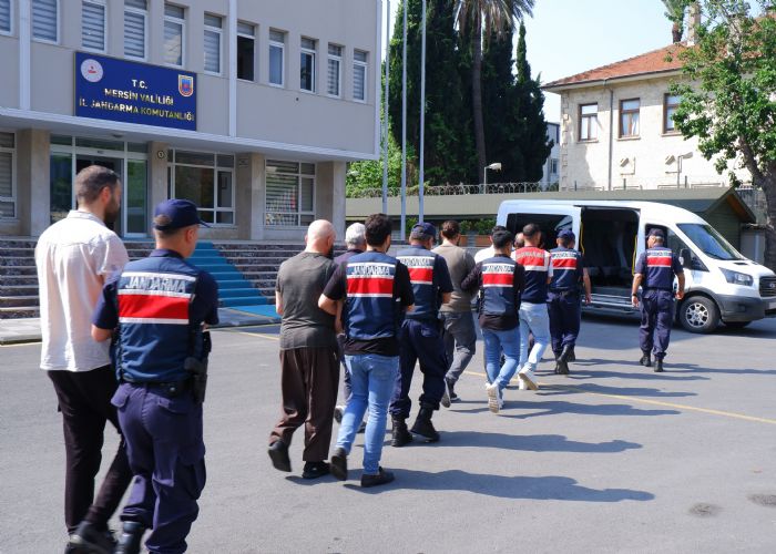 Mersin merkezli 8 ilde DEA operasyonu: 11 tutuklama