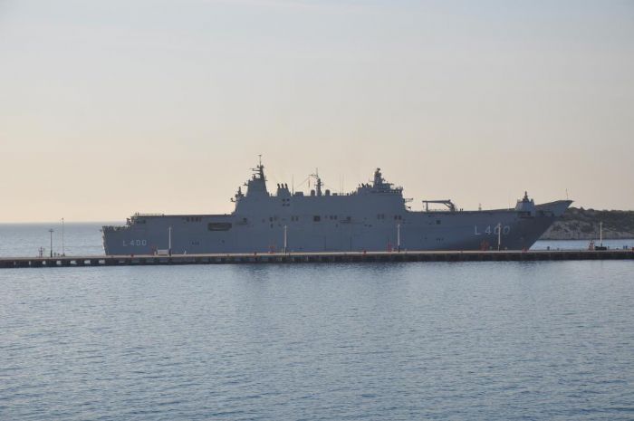 Sava gemisi TCG Anadolu, Taucu limanndan ayrld