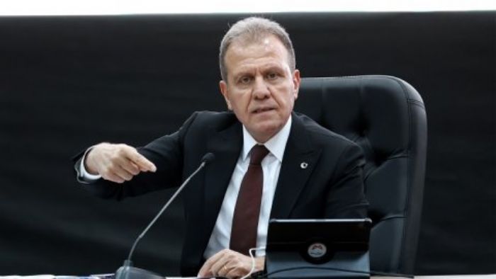 AKP iktidar ilk cezay Mersine kesti: Belediyelere haciz balad